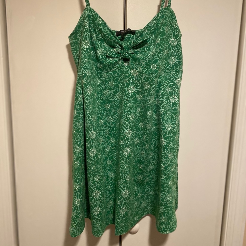 green cami dress